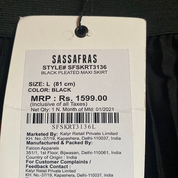 Black Accordian Pleat Maxi Skirt, Brand new with tags, Size-Large - Picture 11 of 11